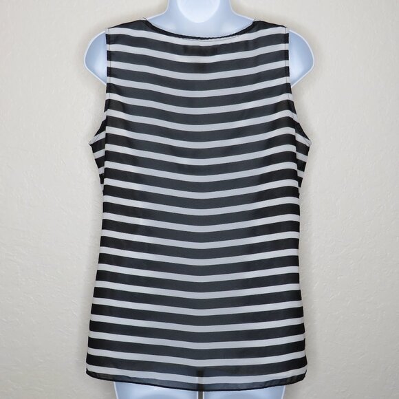 Banana Republic* Women's Sleeveless U-Neckline Straight Hem Lined Blouse~ Small‎ - Picture 2 of 9